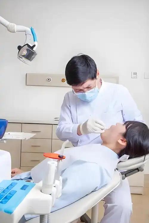 還沒畢業(yè)就被瘋搶!15萬起步,百萬封頂,2025最值錢專業(yè)來了