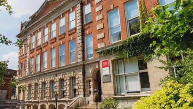 最適合國內雙非學生去沖的幾所英國QS前百學校！