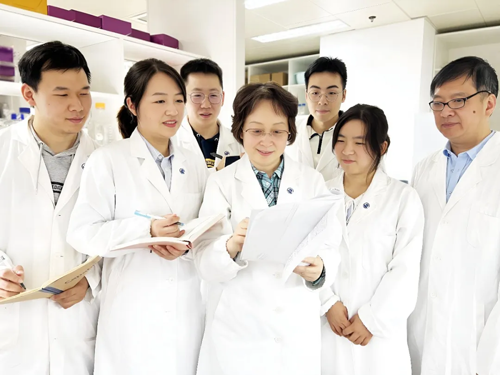 餓一餓更健康是什么原理？復旦團隊近十年研究成果在Nature發文